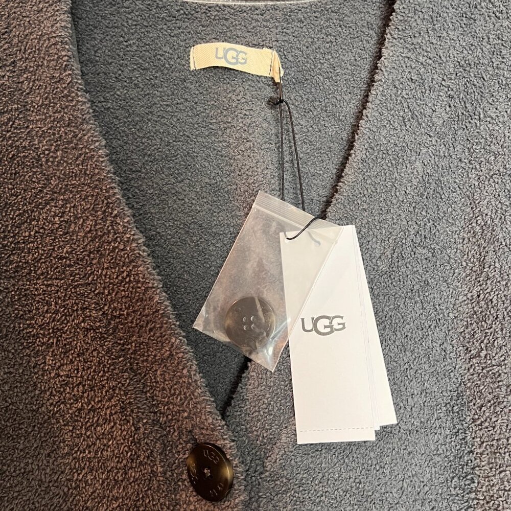 Women's Grey NWT UGG Cardigan, Size L - Picture 4 of 6